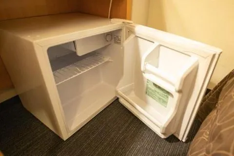 ** Otel Az Inn Handa Inter Japonya